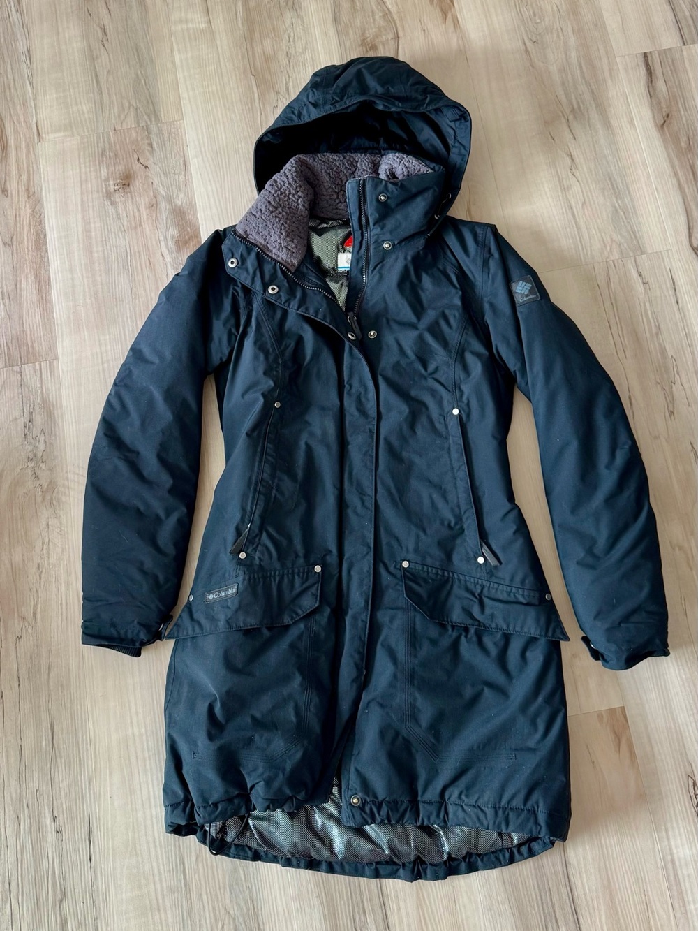 Columbia Black Hooded Ski Parka Jacket
